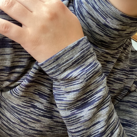 ⭐️SOLD⭐️Long Sleeve Turtle Neck Dress - Picture 3 of 3